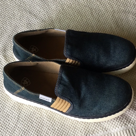 Ariat Navy and Tan Casual Slip-Ons - Picture 1 of 4